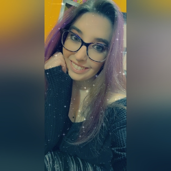 Meet your Posher, AngeeSue - Picture 4 of 16